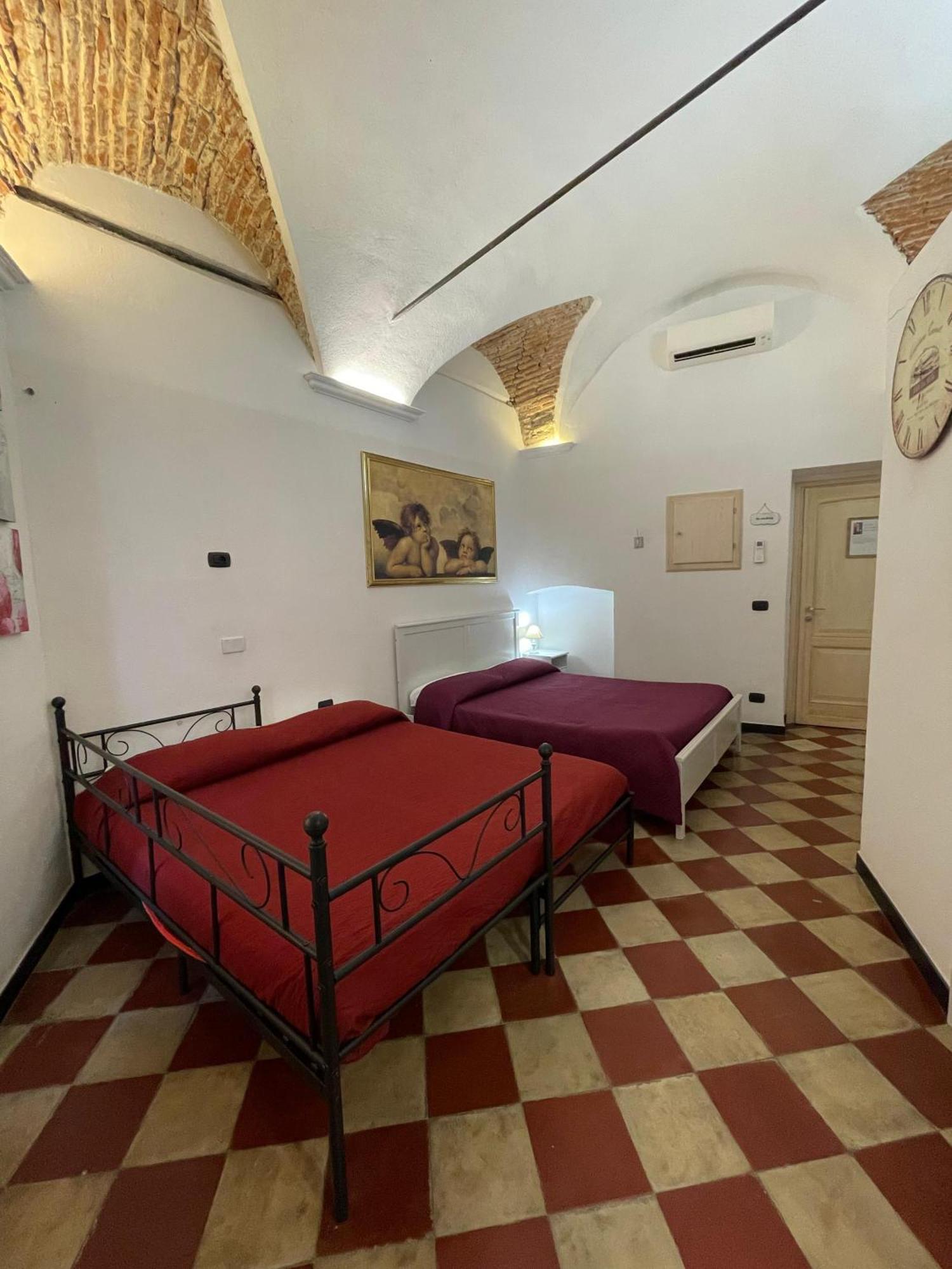 Ca' Du Batan Bed & Breakfast Spotorno Room photo