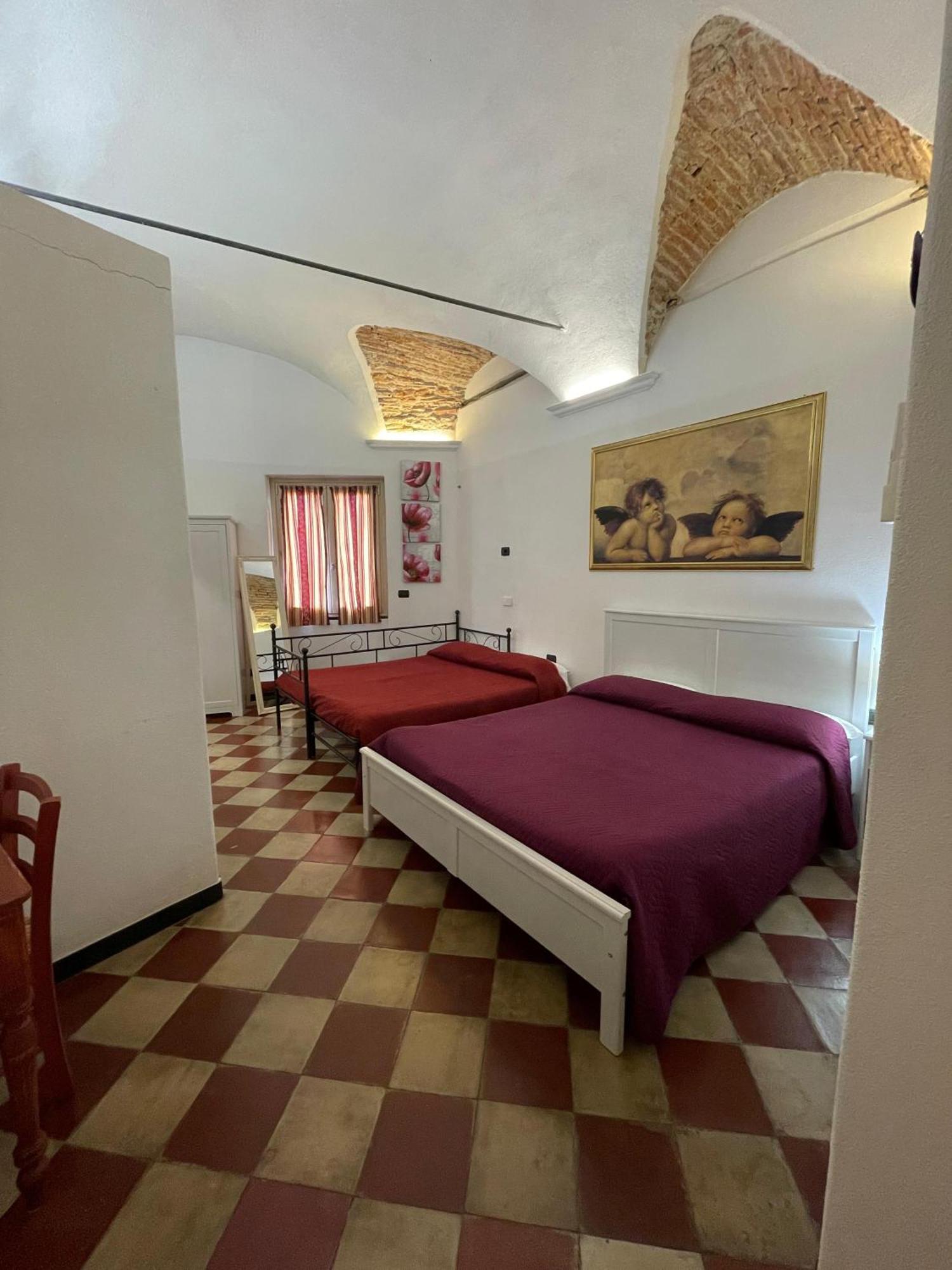 Ca' Du Batan Bed & Breakfast Spotorno Exterior photo